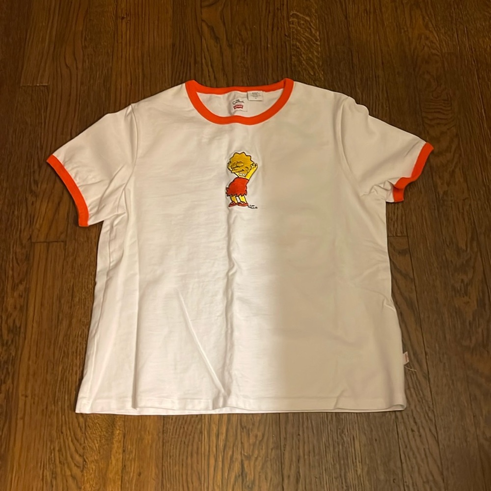 Levi’s Lisa Simpson T shirt